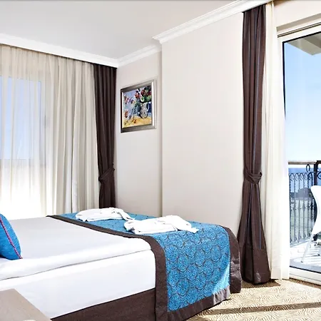 Курортный комплекс Crystal Family Comfort Collection 5*