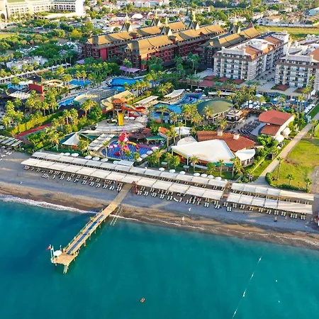 Resort Crystal Family &