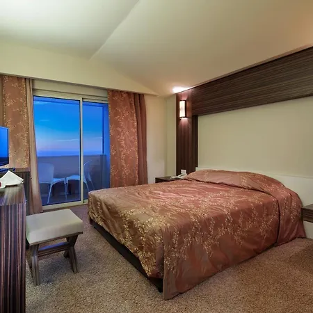 Crystal Family Comfort Collection 5* Belek