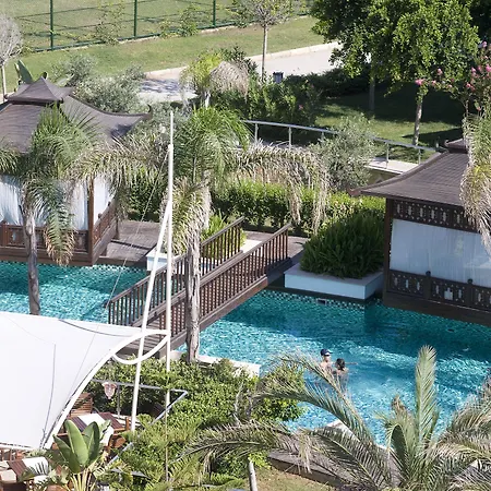 Station touristique Crystal Family Comfort Collection