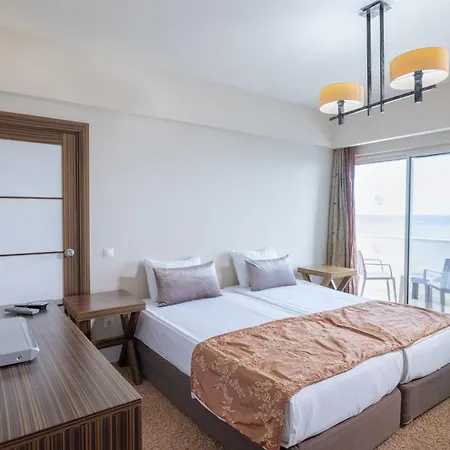 Crystal Family Comfort Collection Resort 5*
