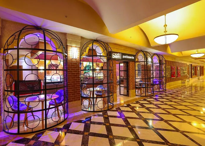 Crystal Family Comfort Collection Resort