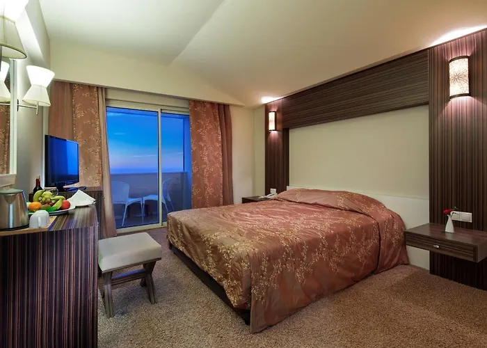 Crystal Family Comfort Collection 5* Belek