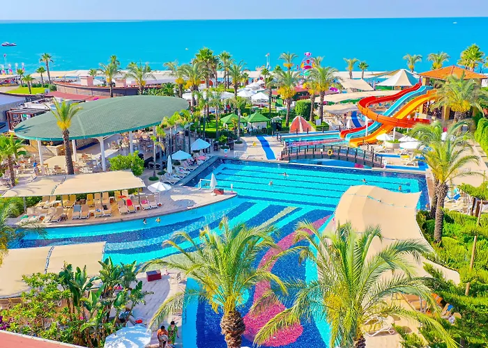 Crystal Family Comfort Collection Resort Belek